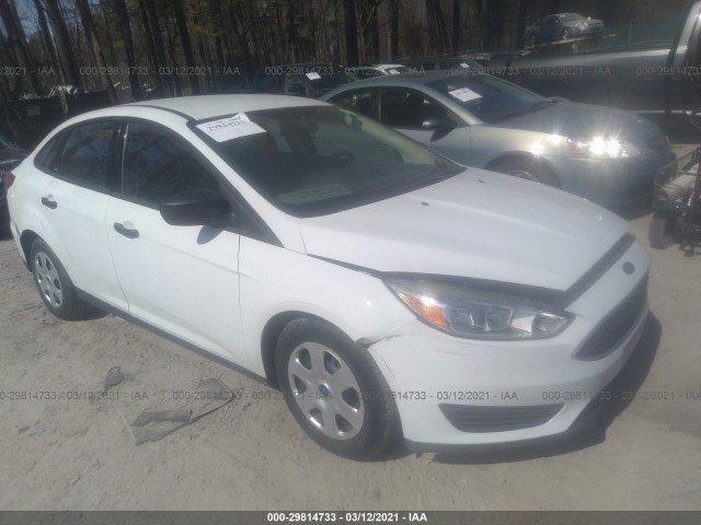 1FADP3E24HL202817  ford focus 2017 IMG 0