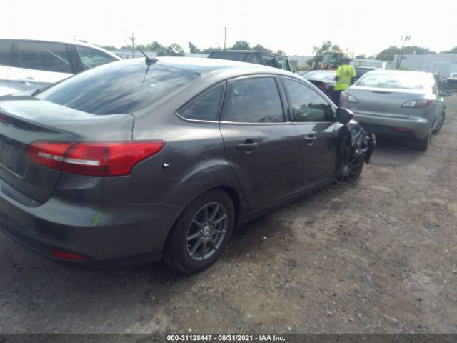 1FADP3E24JL237749  ford focus 2018 IMG 3