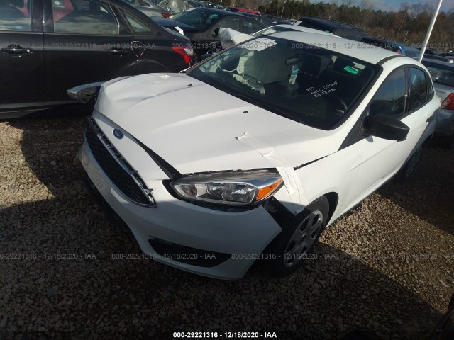 1FADP3E27JL208844  ford focus 2018 IMG 1