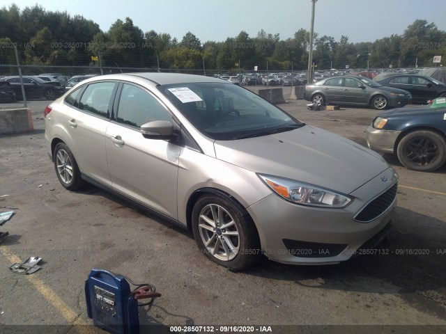 1FADP3F21HL269082  ford focus 2017 IMG 0