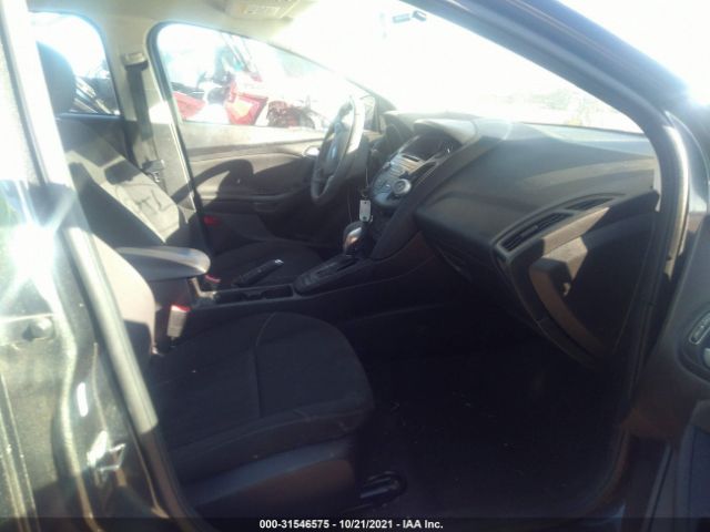 1FADP3F22HL278163  ford focus 2017 IMG 4