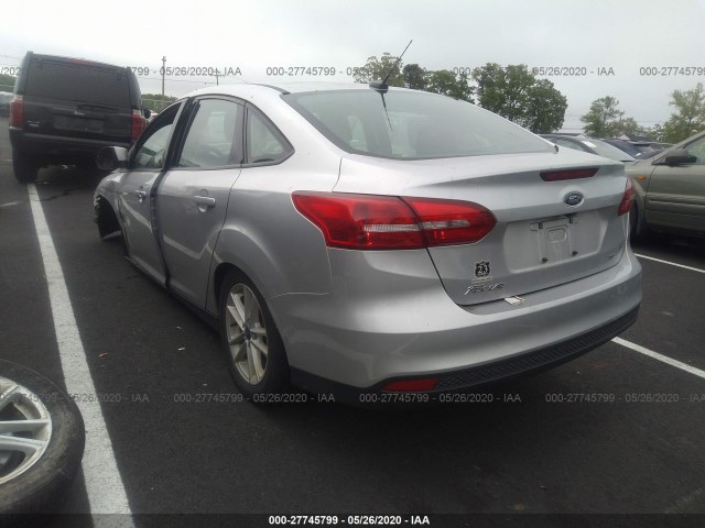 1FADP3F22HL326678  ford focus 2017 IMG 2