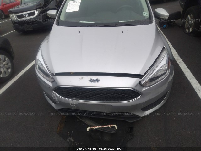 1FADP3F22HL326678  ford focus 2017 IMG 5