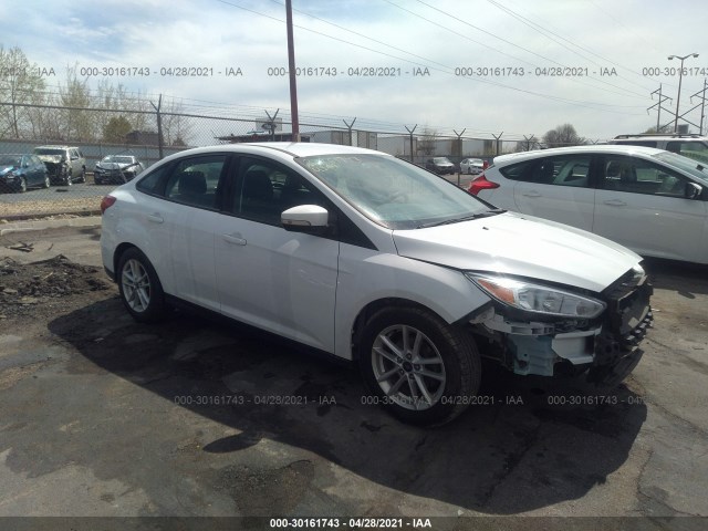 1FADP3F22HL347966  ford focus 2017 IMG 0