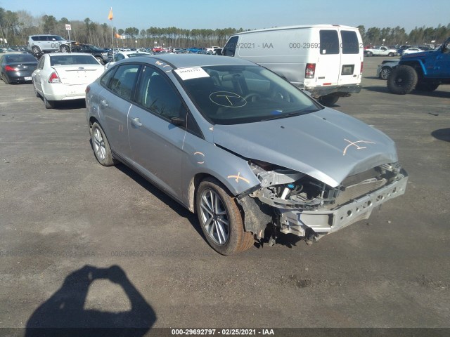 1FADP3F24HL285860  ford focus 2017 IMG 0