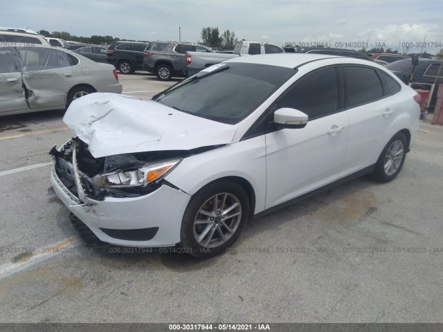 1FADP3F24HL286376  ford focus 2017 IMG 1