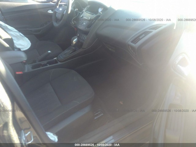 1FADP3F24HL316539  ford focus 2017 IMG 4