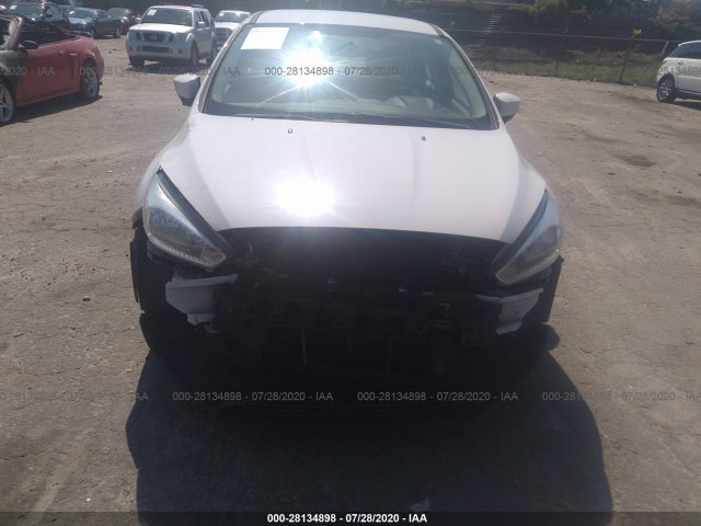 1FADP3F25HL286984  ford focus 2017 IMG 5