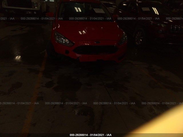 1FADP3F26HL234960  ford focus 2017 IMG 5