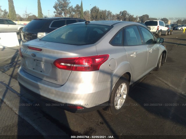 1FADP3F29JL230424  ford focus 2018 IMG 3