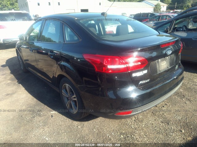 1FADP3FE3HL311133  ford focus 2017 IMG 2