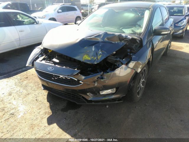 1FADP3H24JL236726  ford focus 2018 IMG 5