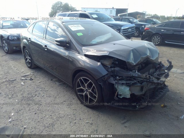 1FADP3H27HL256589  ford focus 2017 IMG 0