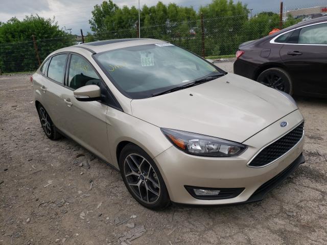 1FADP3H2XJL209885  ford  2018 IMG 2