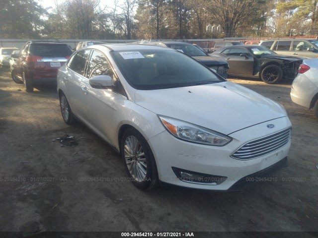 1FADP3J22HL287470  ford focus 2017 IMG 0