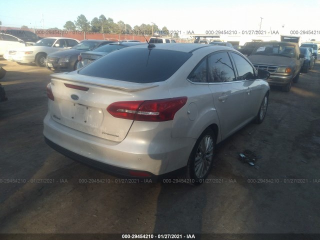 1FADP3J22HL287470  ford focus 2017 IMG 3