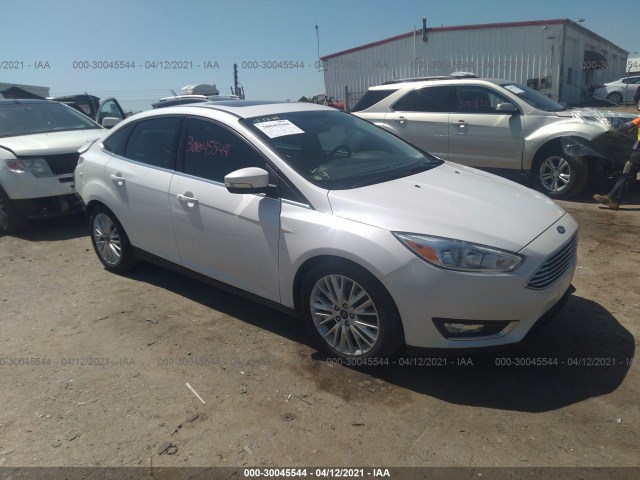 1FADP3J26HL267741  ford focus 2017 IMG 0