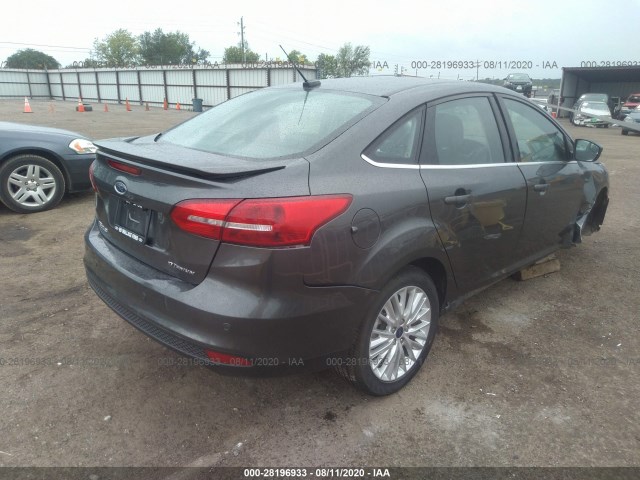 1FADP3J29JL223061  ford focus 2018 IMG 3