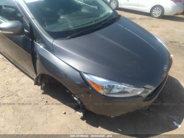 1FADP3J29JL223061  ford focus 2018 IMG 5