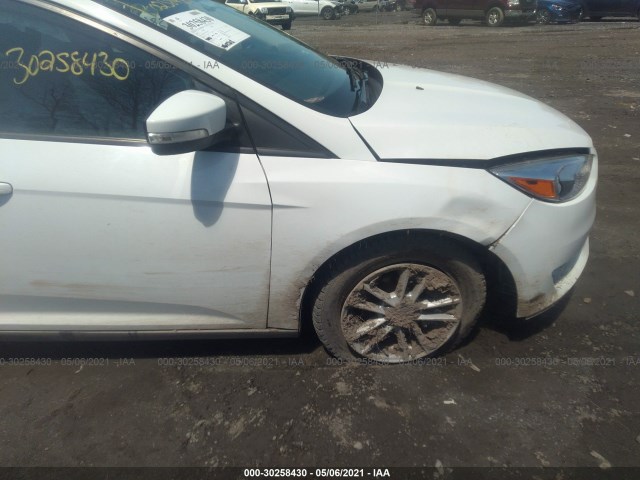 1FADP3K22HL316707  ford focus 2017 IMG 5