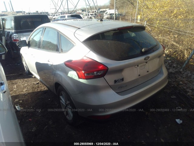 1FADP3K23HL267128  ford focus 2017 IMG 2