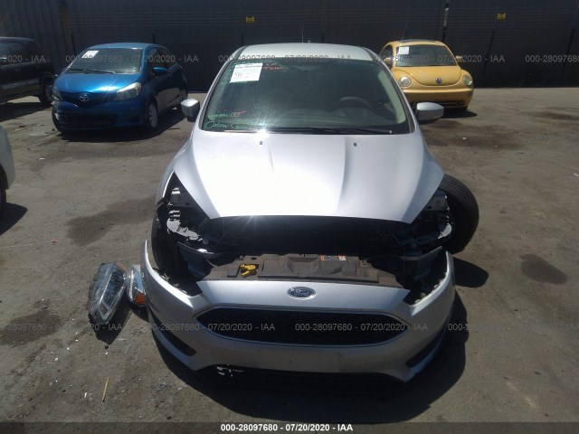 1FADP3K23HL333354  ford focus 2017 IMG 5