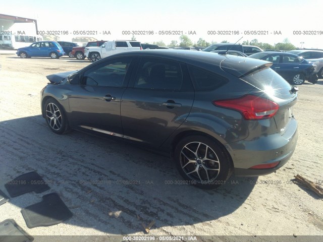 1FADP3M2XHL316208  ford focus 2017 IMG 2