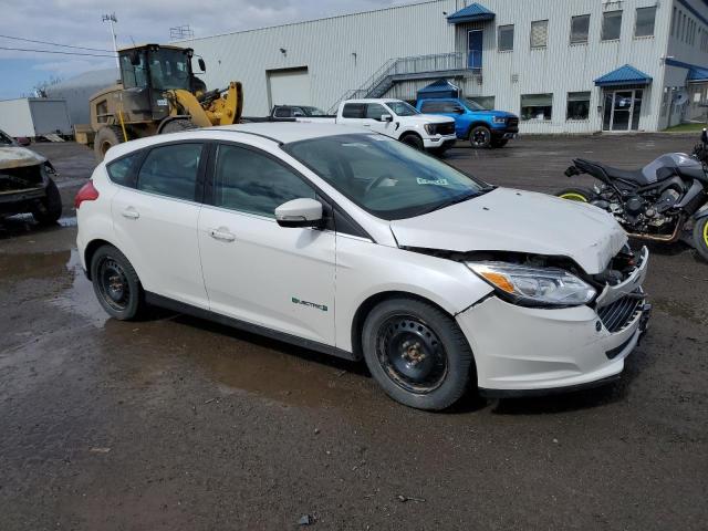 1FADP3R44HL226465  ford focus 2017 IMG 3