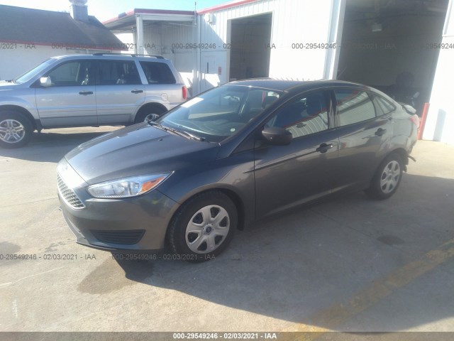 1FADP3E24JL329752  ford focus 2018 IMG 1