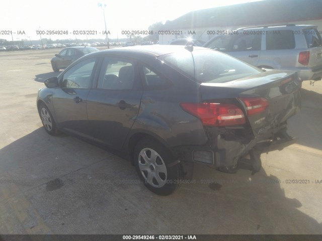 1FADP3E24JL329752  ford focus 2018 IMG 2