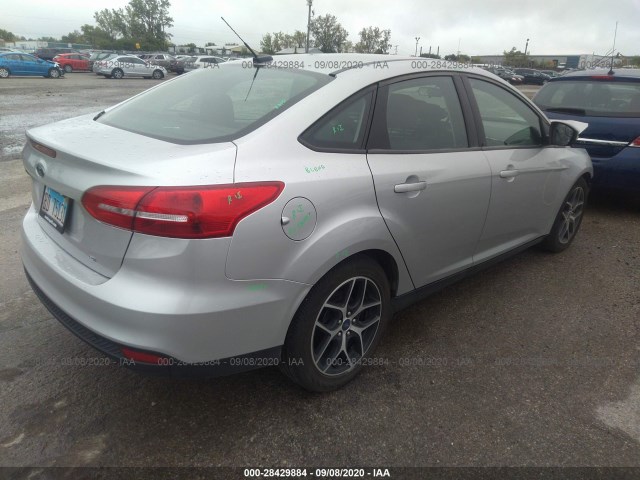 1FADP3F20JL221465  ford focus 2018 IMG 3