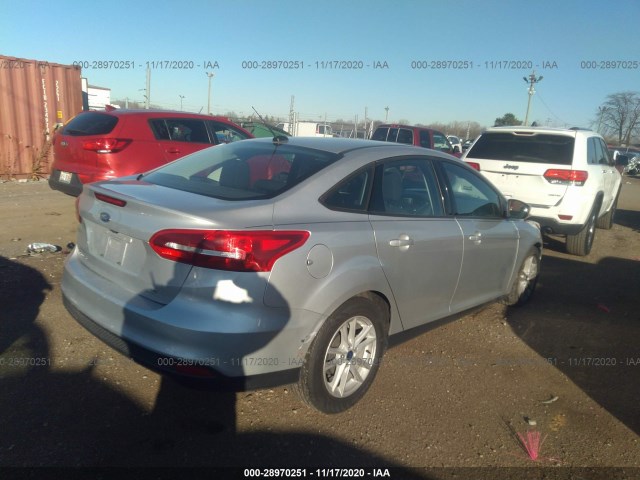 1FADP3F22JL280419  ford focus 2018 IMG 3