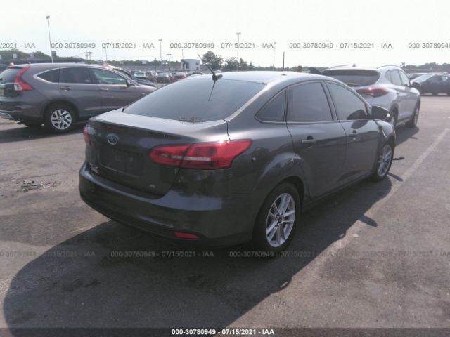 1FADP3F26JL288989  ford focus 2018 IMG 3