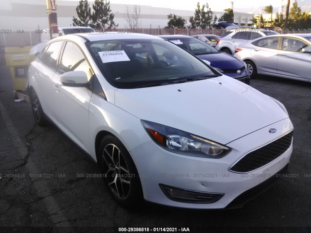 1FADP3H27JL241175  ford focus 2018 IMG 0