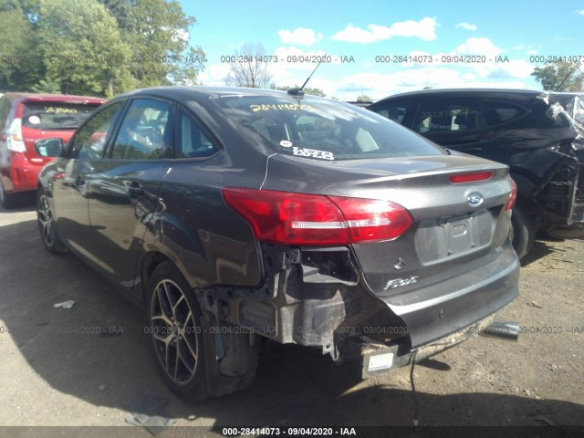 1FADP3H28JL268756  ford focus 2018 IMG 2