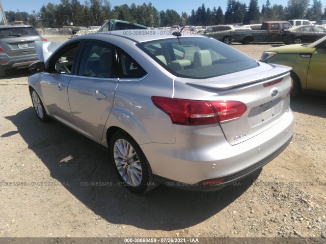 1FADP3J28JL323684  ford focus 2018 IMG 2