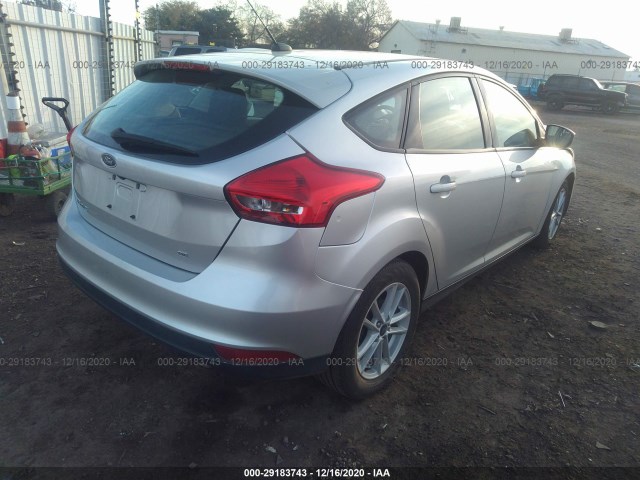 1FADP3K2XJL280335  ford focus 2018 IMG 3