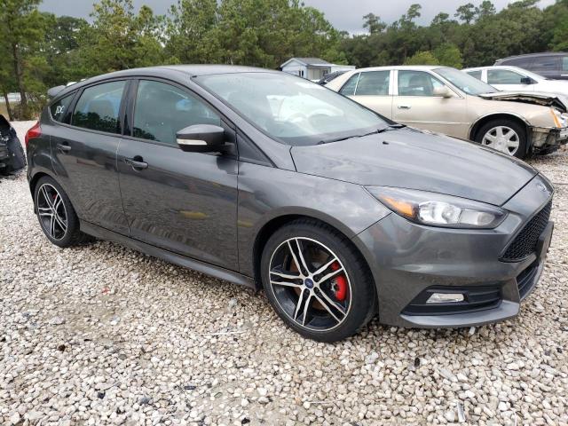 1FADP3L90JL332535  ford  2018 IMG 3