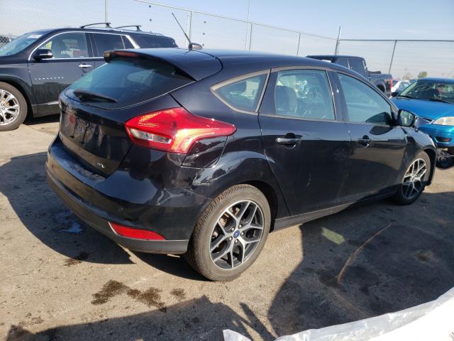 1FADP3M26JL301548  ford  2018 IMG 3