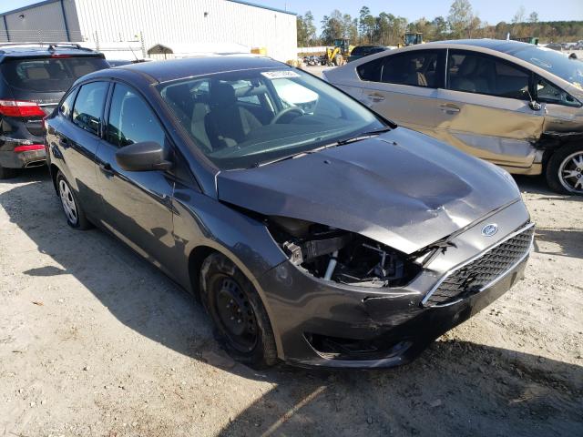 1FADP3E26JL255749  ford focus s 2018 IMG 0