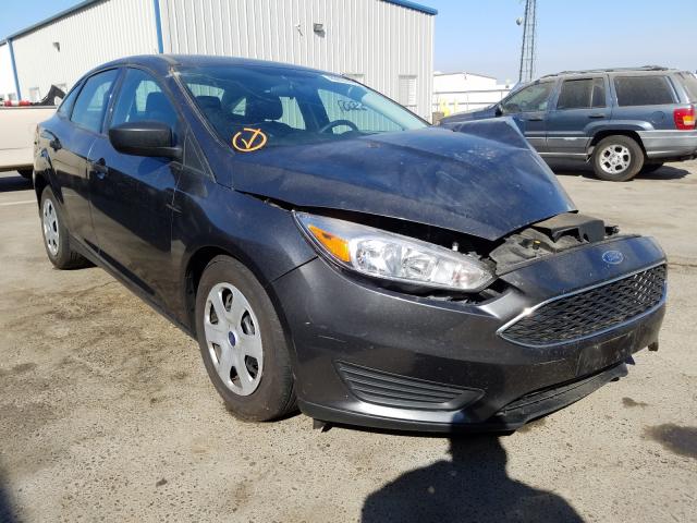 1FADP3E29JL304488  ford focus s 2018 IMG 0