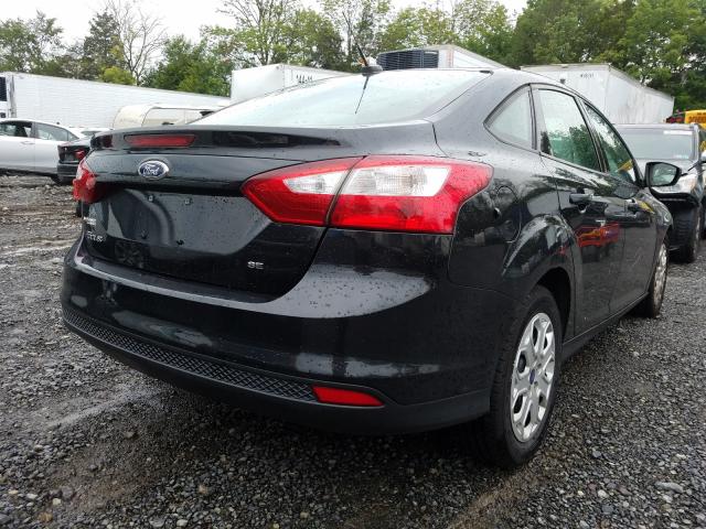 1FAHP3F23CL351924  ford focus se 2012 IMG 3