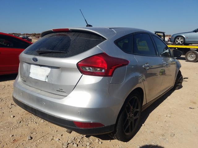 1FADP3K28GL299376  ford focus se 2016 IMG 3