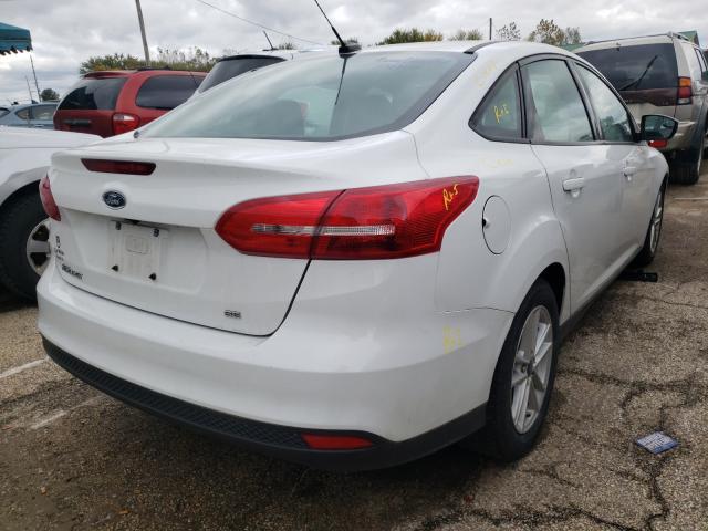 1FADP3F21HL278042  ford focus se 2017 IMG 3