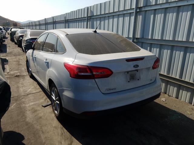 1FADP3F24HL217428  ford focus se 2017 IMG 2