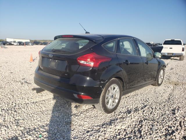 1FADP3K27HL286068  ford focus se 2017 IMG 3