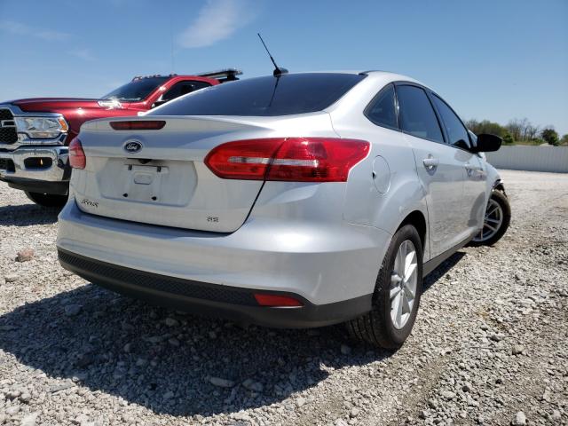 1FADP3F20JL300375  ford focus se 2018 IMG 3