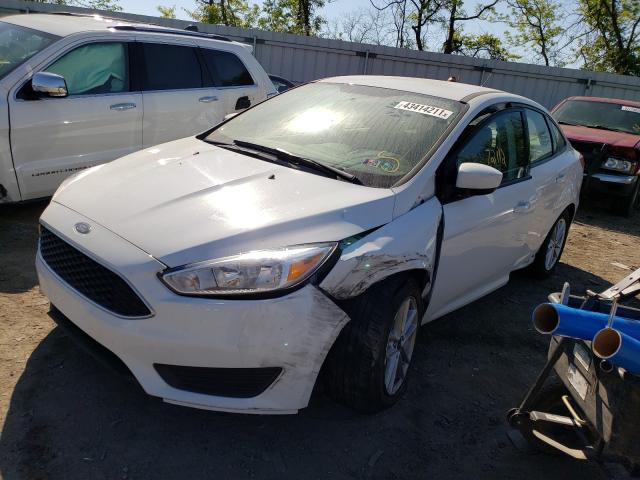 1FADP3F24JL218018  ford focus se 2018 IMG 1