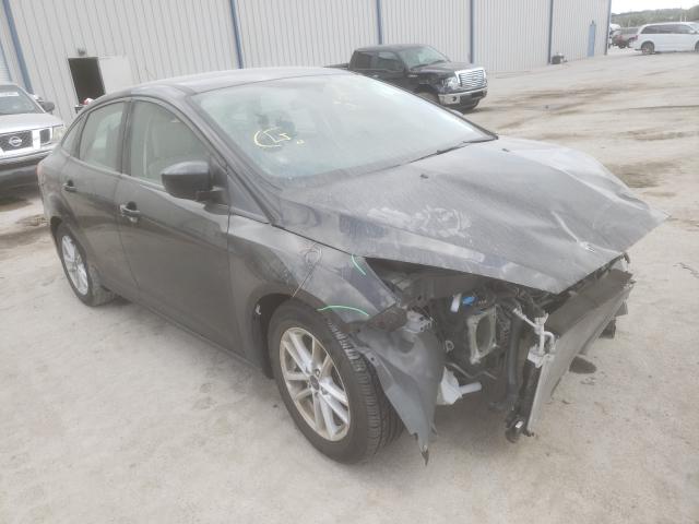 1FADP3F26JL262599  ford focus se 2018 IMG 0