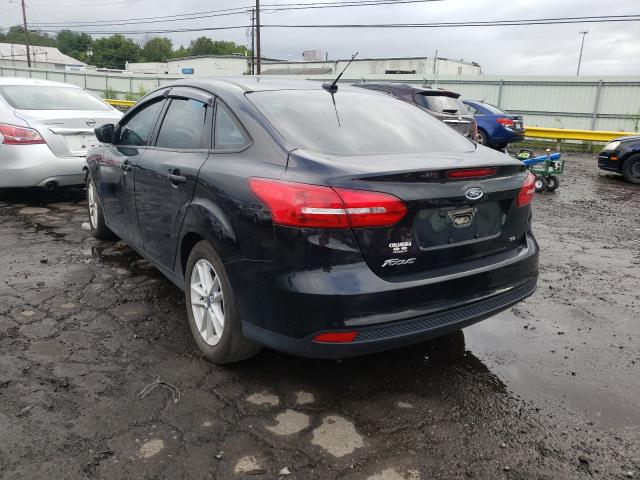 1FADP3F27JL264121  ford focus se 2018 IMG 2